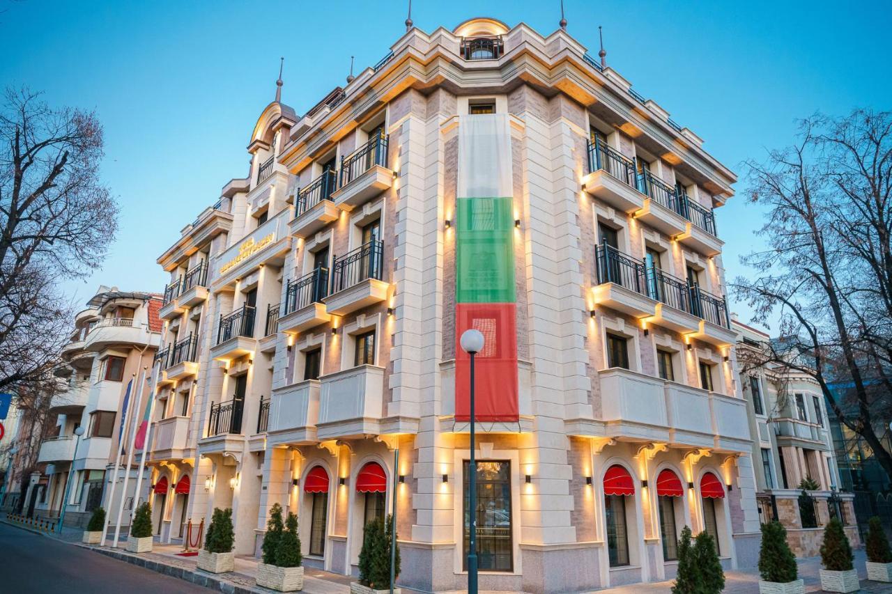Residence City Garden - Certificate Of Excellence Top 10 Best Five-Stars City Hotels For 2024 Awarded By Htif Plovdiv Eksteriør billede