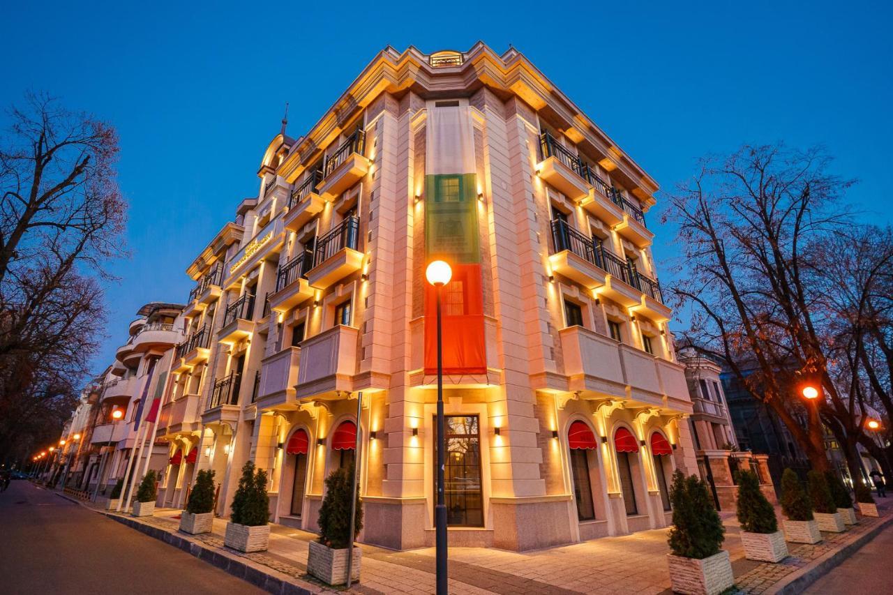 Residence City Garden - Certificate Of Excellence Top 10 Best Five-Stars City Hotels For 2024 Awarded By Htif Plovdiv Eksteriør billede