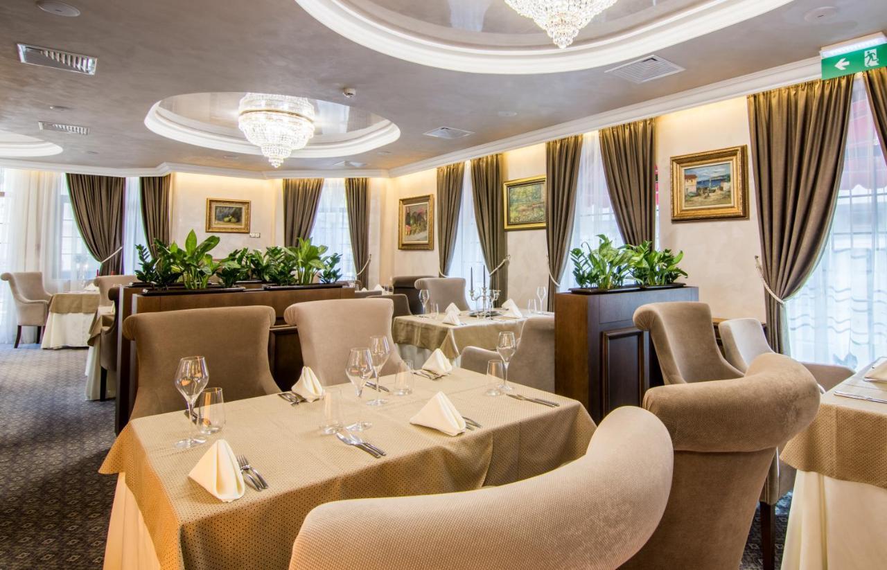 Residence City Garden - Certificate Of Excellence Top 10 Best Five-Stars City Hotels For 2024 Awarded By Htif Plovdiv Eksteriør billede